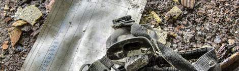 ...L’utilisation des appareils respiratoires étaient scrupuleusement notés dans une fiche. Il était alors aisé de déterminer le temps passer par le mineur au fond de la mine et l’usure des différents composants du masque filtrant....