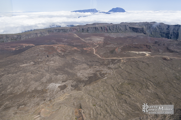 A&eacute;ronautique Ile R&eacute;union Vol ULM Plaine-Sables Nuage
