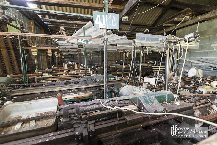Friche Oloron-Sainte-Marie Machine Tisser Usine Pierre-Laulh&egrave;re
