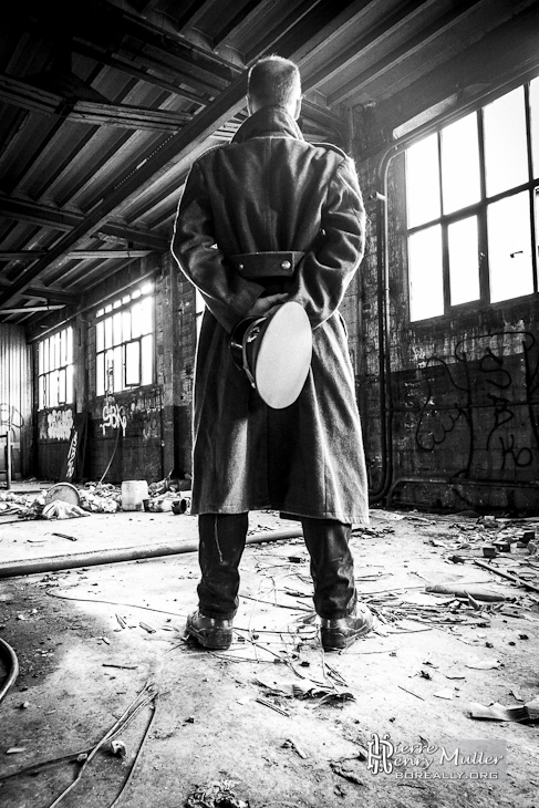 Friche Usine Valentine Russe Arm&eacute;e Rouge D&eacute;guisement Soldat