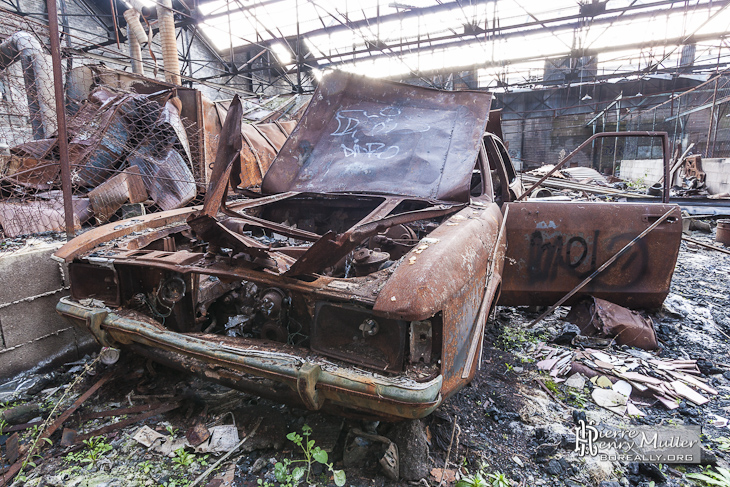 Abandoned Wasteland Decay Decayed Industrial Wreck Carcass Car Rust