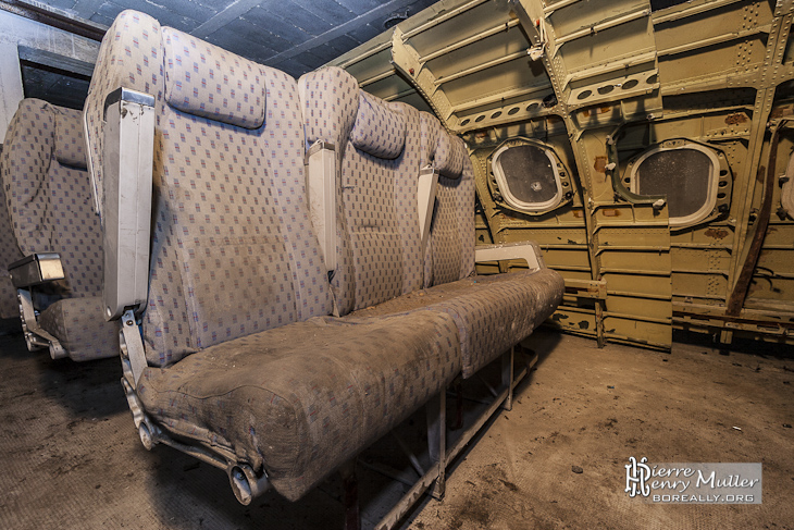 Camp Militaire GIGN Mur Impacts Tir Balai