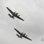 Deux Dassault Flamant volant en formation au Bourget