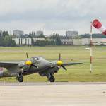 Mosquito .75 F-WMOZ sur taxiway au Bourget