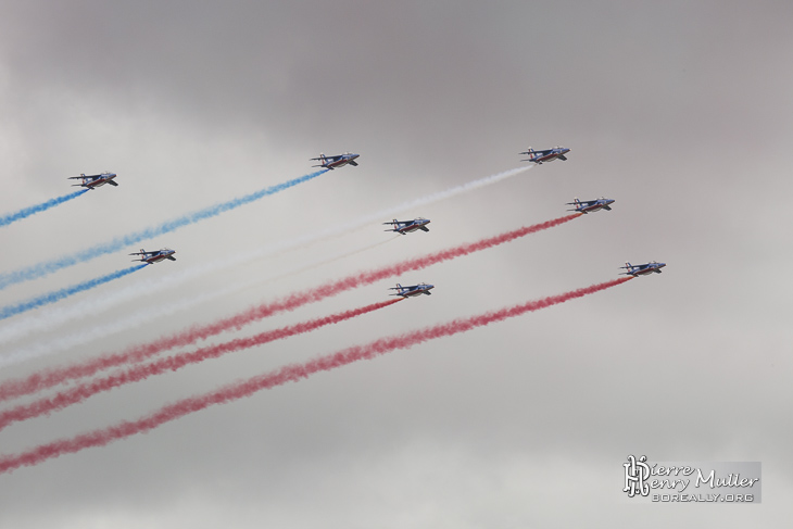 Patrouille de France en formation Diamand