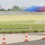 Test fumigènes de la Patrouille de France avant décollage