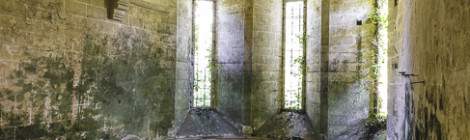 ...Chapelle de l’Abbaye des Moulineaux en forêt de Rambouillet....
