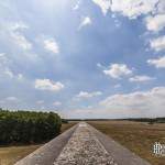 Voie de l'Aérotrain en direction du sud et d'Orléans en symétrie