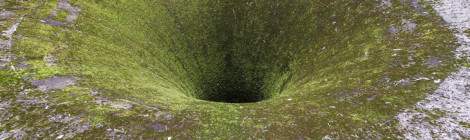 ...Arrivée de l’eau chaude de la centrale IM dans la tour aéroréfrigérante....