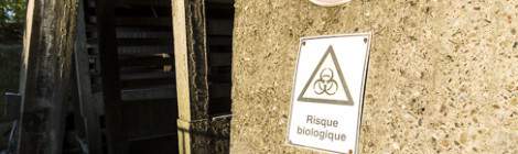 ...Par la présence quasi constantes d’eau chaude, les risques biologiques sont élevés à proximité des tours de refroidissement....