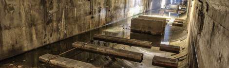 ...La centrale EDF Saint-Denis poss&egrave;de un grand souterrain sur toute la longueur du hall des chaudi&egrave;res. Les machines ne sont plus l&agrave; mais on imagine ais&eacute;ment la taille et l&rsquo;espace prit avec les supports au sol....