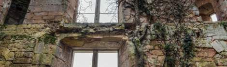 ...Intérieur du château abandonné sans paliers en TTHDR....