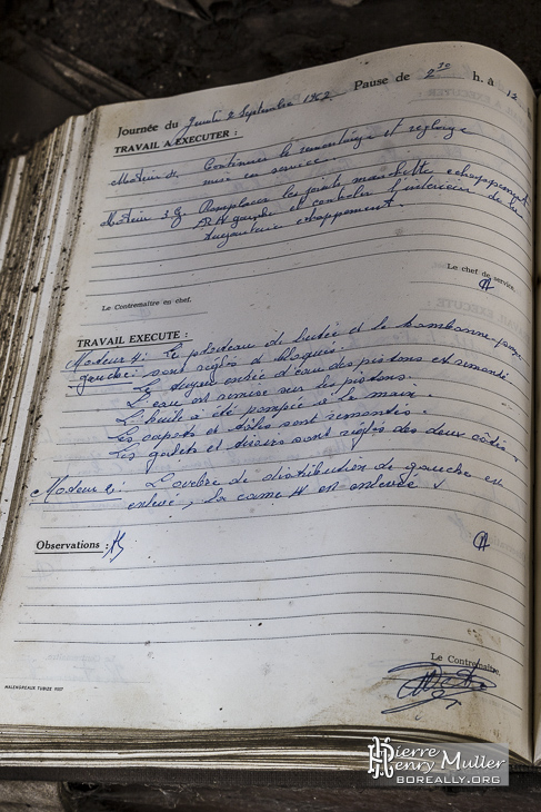 Cahier d'ordres de mission datant de 1962