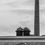 Variations de cheminées et silos à Clabecq