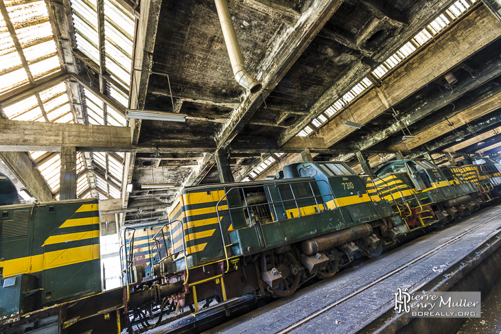 Locomotives série 73 attelées