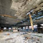 Etage dévasté dans la friche industrielle Valentine
