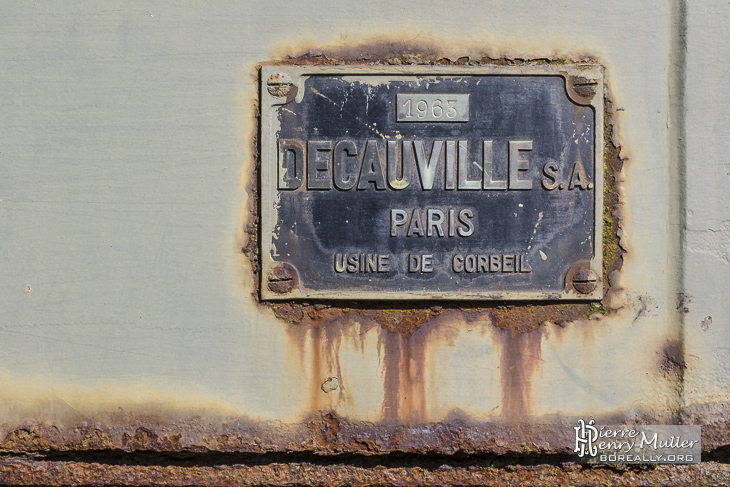 Plaque rouillée société Décauville SA Paris