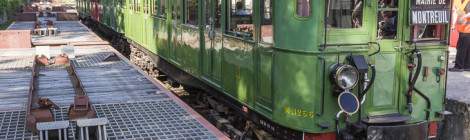 ...Rame m&eacute;tro historique Sprague Thomson au camp des matelots &agrave; Versailles....