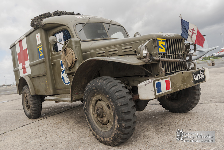 Dodge WC-54 ambulance seconde guerre mondiale au Bourget