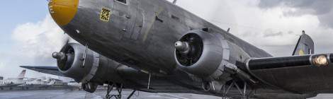 ...Apr&egrave;s son arriv&eacute;e au mus&eacute;e de l&rsquo;Air et de l&rsquo;Espace, le Dakota ventile et refroidie ses moteurs....
