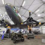 Douglas Dakota C-47 en vue d'ensemble au musée du Bourget
