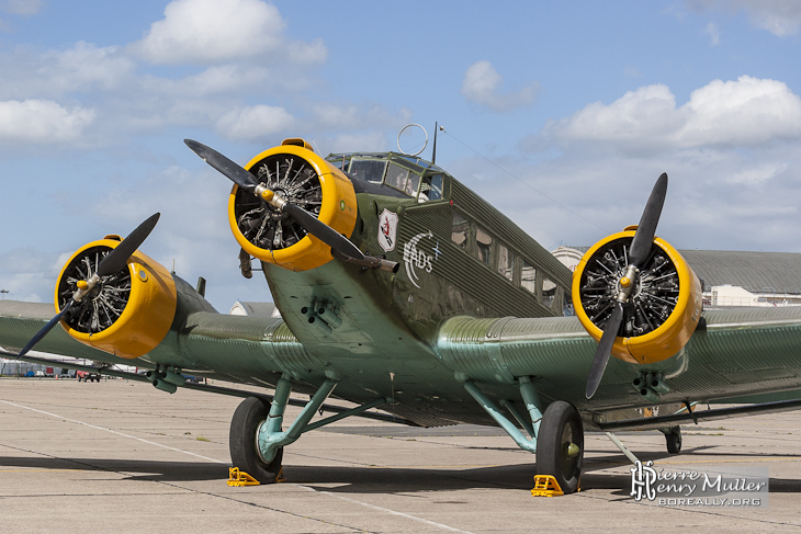 Junkers Ju 52 au parking au Bourget