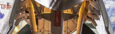 ...Sym&eacute;trie de la nacelle moteur et du train d&rsquo;atterrissage du B-26 Marauder au mus&eacute;e du Bourget....