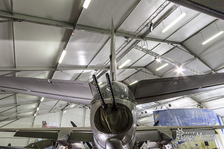 Tourelles canon 12,7mm sous la dérive du B-26 Marauder au Bourget