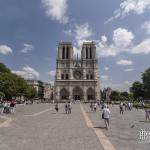 Place Jean-Paul II et parvis de Notre-Dame de Paris