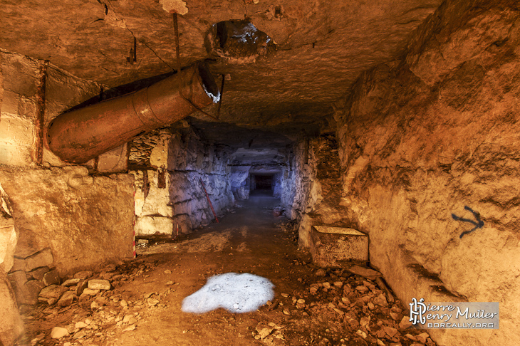 Ancienne installation de chauffage des champignonniste de la carrière