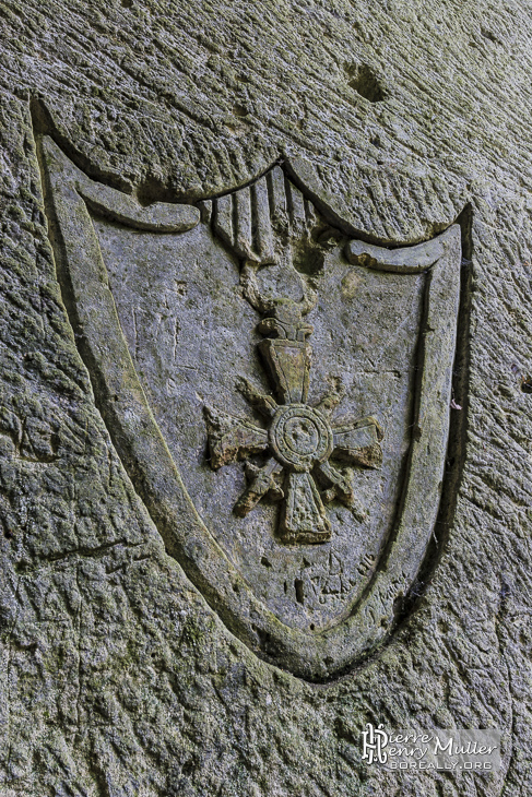 Croix de guerre 1914-1918 en sculpture