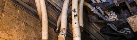 ...L&rsquo;ensemble des bureaux du QG souterrain de l&rsquo;Otan sont reli&eacute;s par un syst&egrave;me de transport par tube pneumatique permettant de transmettre rapidement messages et objets....