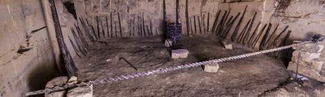 ...Intéressante exposition des outils de carriers trouvés dans la carrière de la patate et rassemblés dans le squat permettant d’admirer la diversité des outils utilisés pour l’extraction de la pierre....