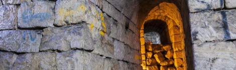 ...Passage dans les consolidations de la carrière Pinton...