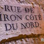 Plaque gravée rue de Biron côté du nord dans les catacombes de Paris