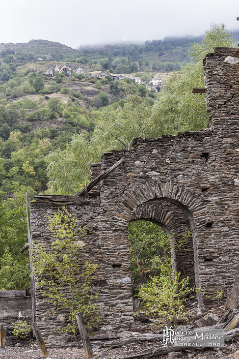 Structure d'un lavoir de minerais de fer en Espagne