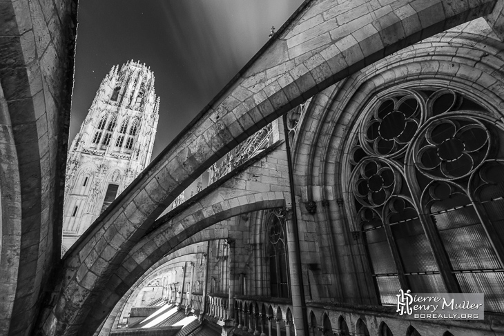 Tour de Beurre et contreforts de la Cathédrale de Rouen