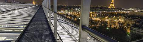 ...Tour Eiffel depuis le chemin de ronde de la verrière du Grand-Palais....