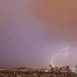 Orage frappant le quartier de la Défense