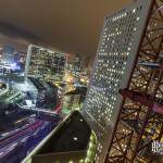 Grande Arche de la Défense en HDR de nuit depuis les toits