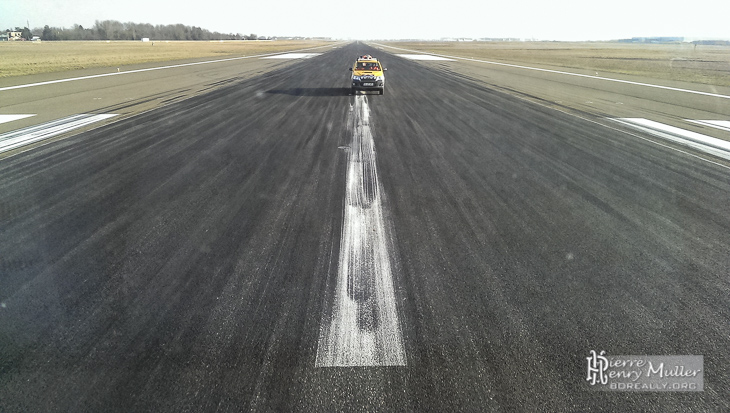 Accumulation de la gomme dans la zone de touché de roue à Orly