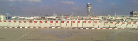 Orly Sud et sa tour de contrôle
