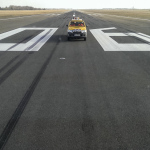 Piste 06/24 à Orly lors de l'inspection visuelle