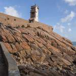 Chemin d'accès au rocher du phare du Paon sur l'Ile de Bréhat