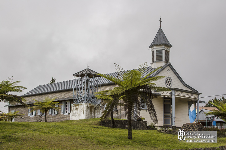 Eglise St-Martin à Grand-Ilet dans le cirque de Salazie à la Réunion