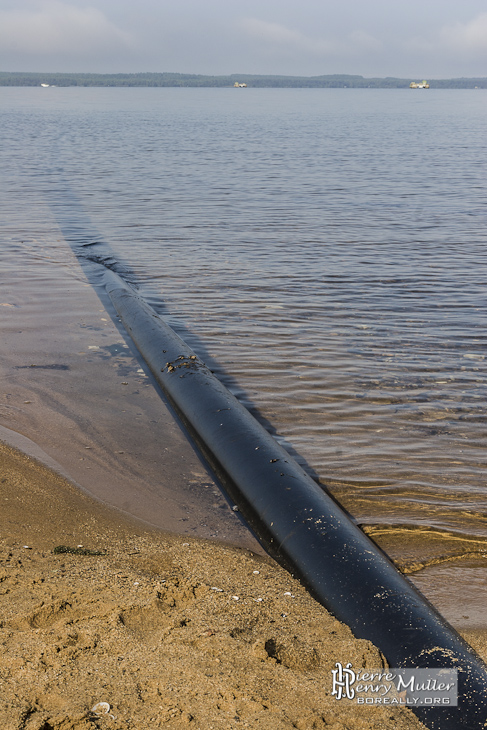 Oléoduc sous marin souple pour la liaison entre les plateformes et les rives