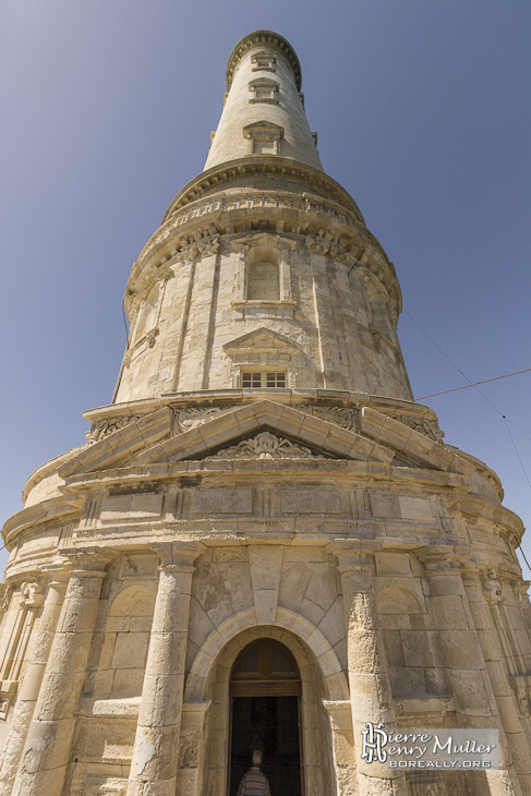 Phare de Cordouan depuis son bouclier de protection