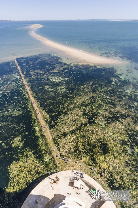 Plateau de Cordouan et Ile de Cordouan en formation