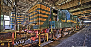Trains abandonnés de Charleroi en HDR impressionniste